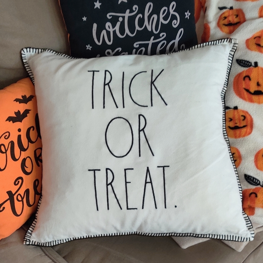 Rae Dunn‎ Halloween Trick or Treat Checkered Duck Feather Large Accent Pillow